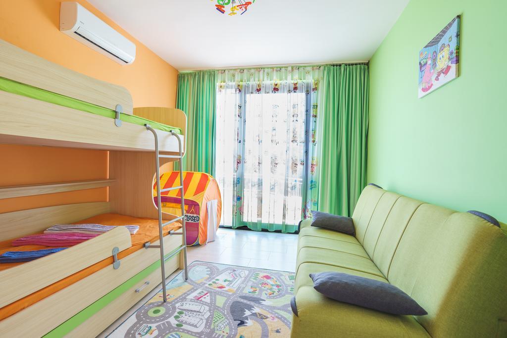 Apartment Superseaview ストモレ エクステリア 写真