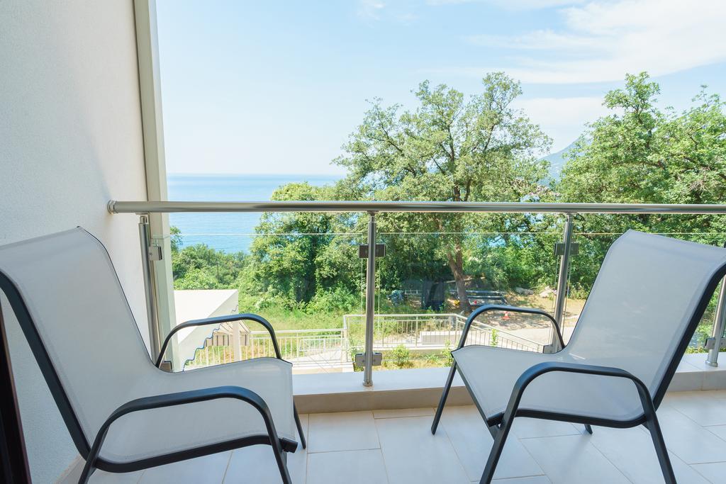 Apartment Superseaview ストモレ エクステリア 写真
